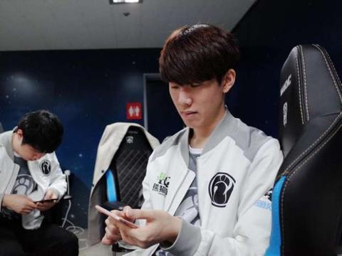 【战报】2025LPL春季赛3月18日综述，TT 2-0 RW、WE 2-1 BLG